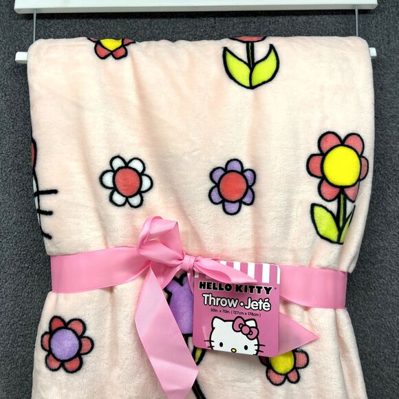 Hello Kitty Blanket Spring Easter Flowers Pink Plush Throw 50" X 70" Sanrio - Picture 2 of 13